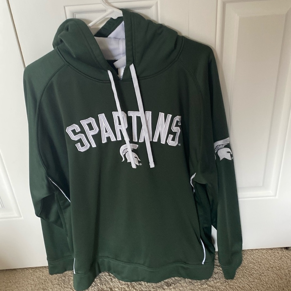 MSU sweatshirt Women’s